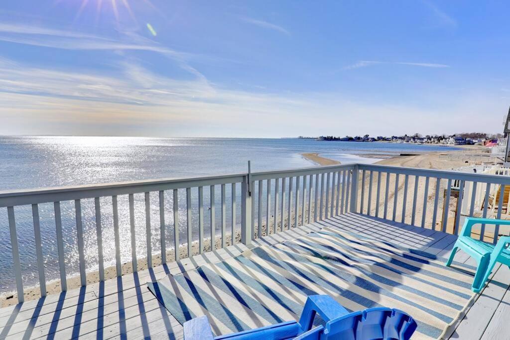 Cheerful 3 Bedroom Front With Fire Place Holiday home